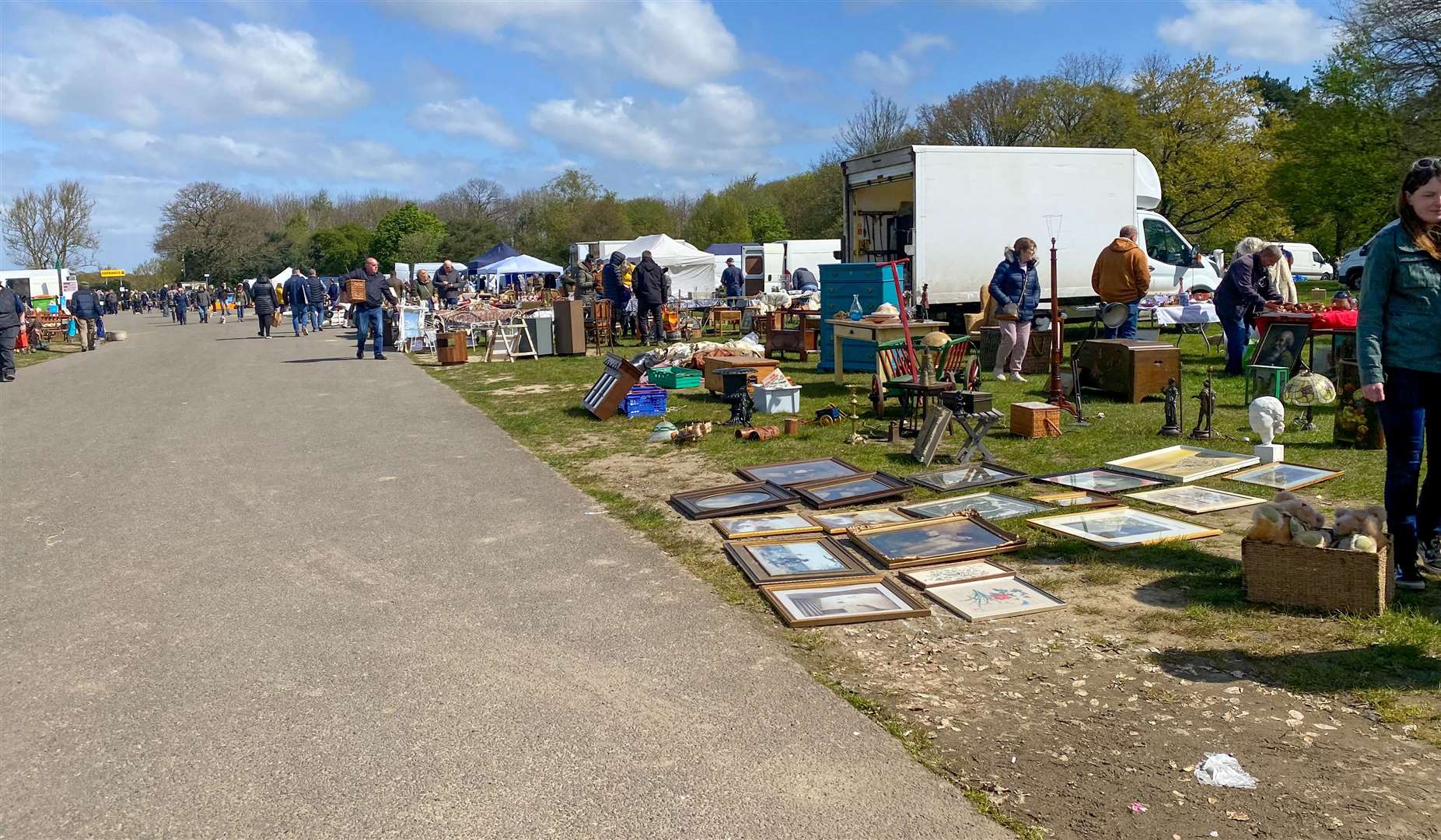 We visited the Detling Antiques and Vintage Fair over the weekend to see what treasures we could find